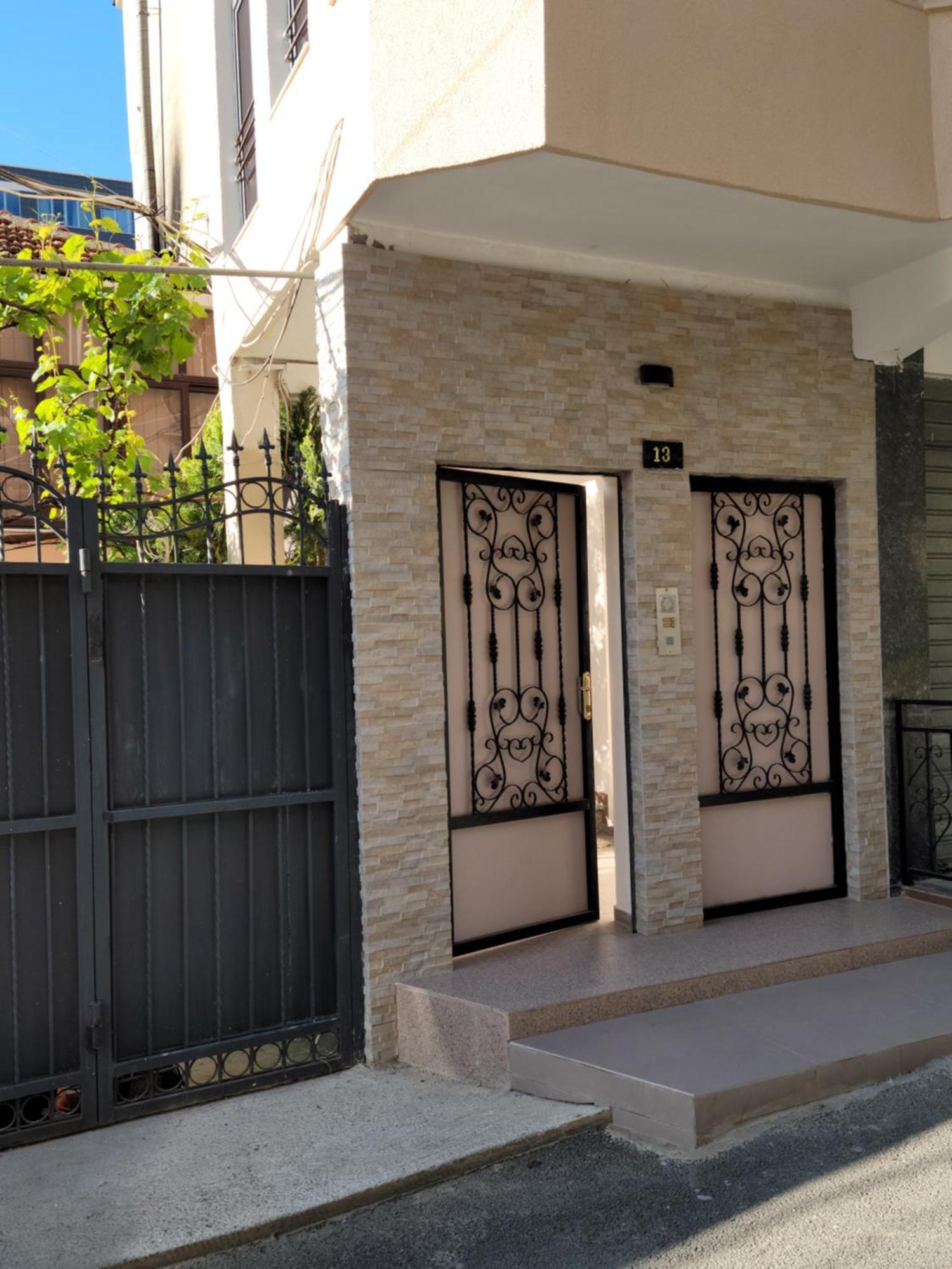 Gledis Apartment Tirana - Panoramic City Terrace Exterior photo